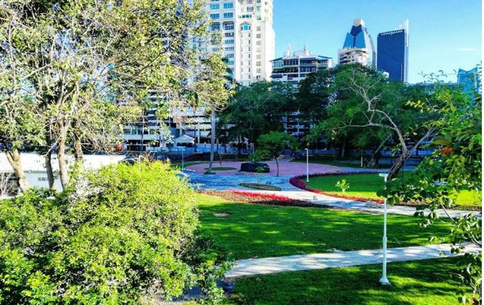 Iluminación Alumbrado Plazas Parques Panamá